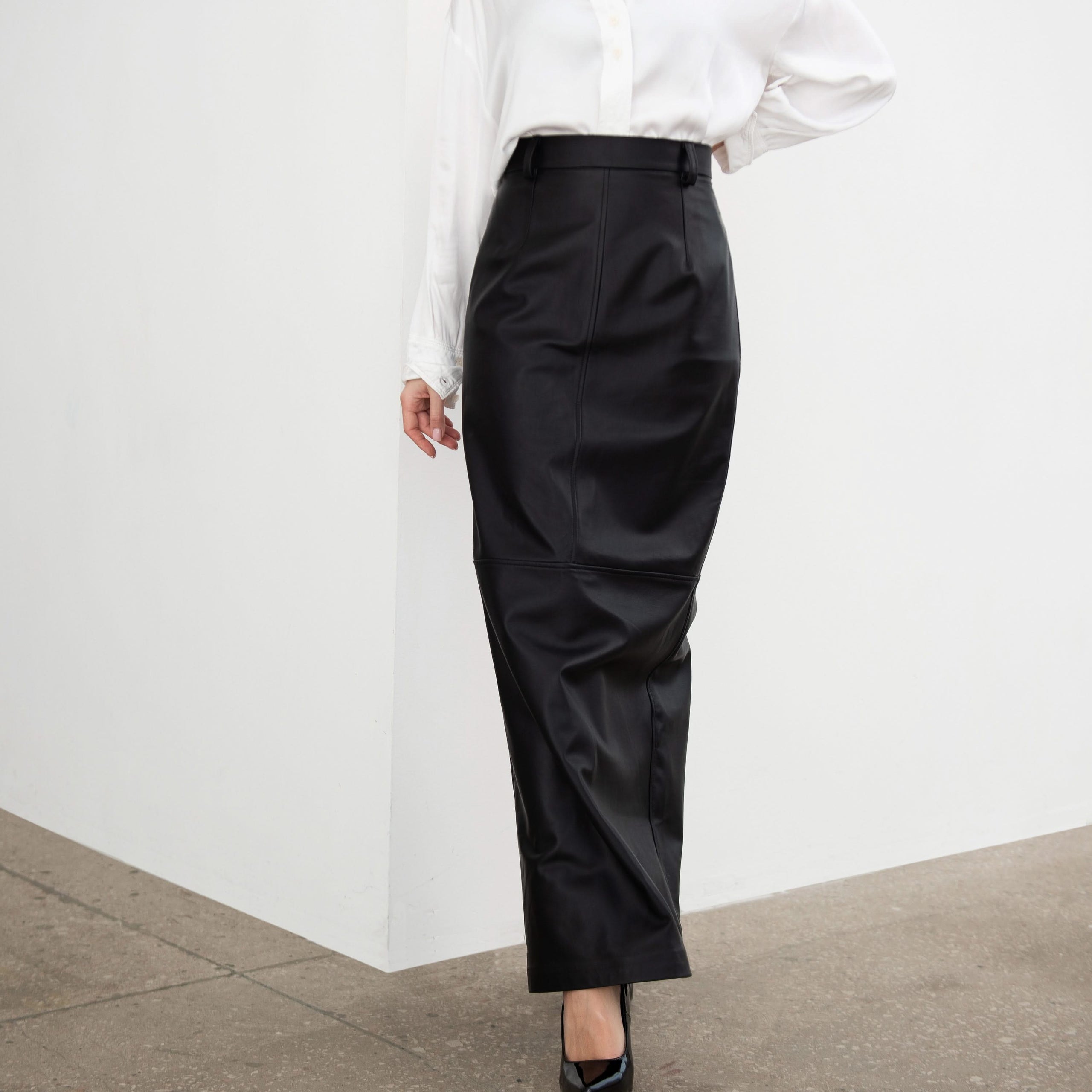 Maxi leather skirt