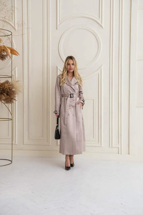 Classic trench coat. Composition: cotton and viscose.
