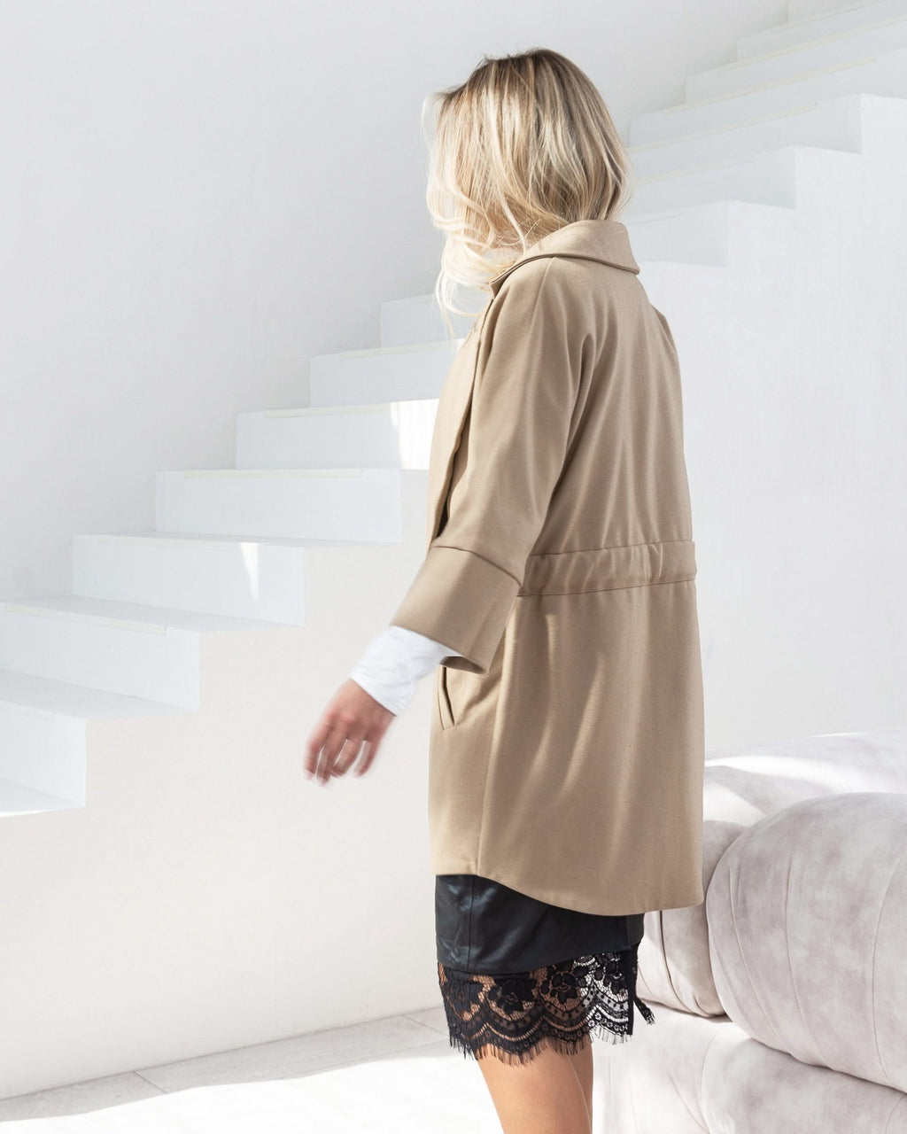 Short coat, belted