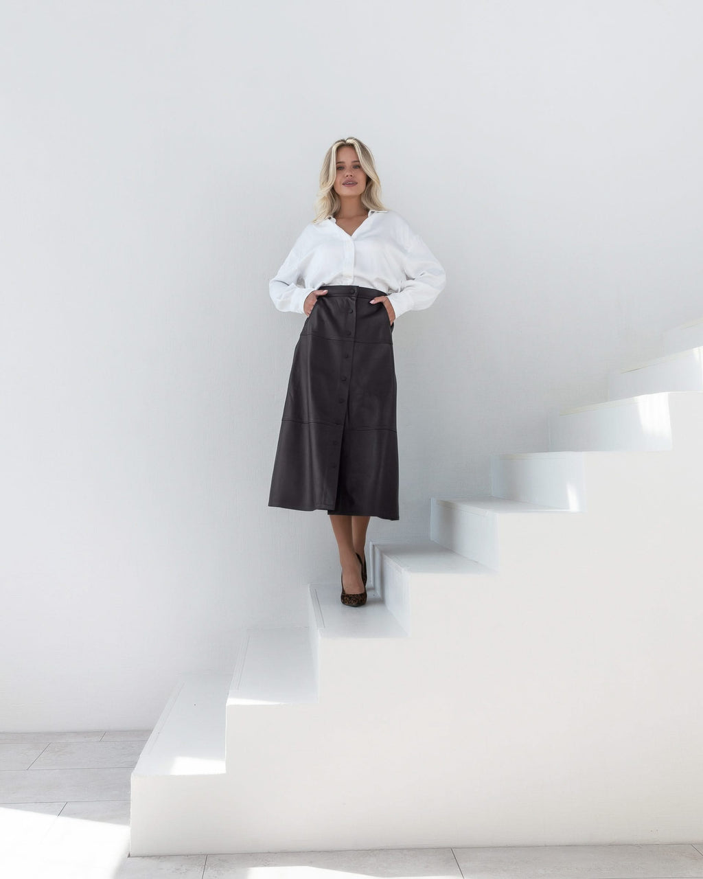 Sheepskin A-line skirt. Buttoned.