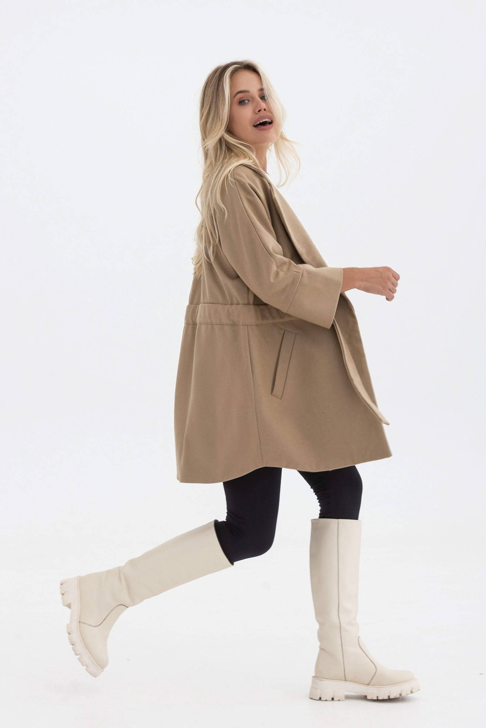 Short coat, belted